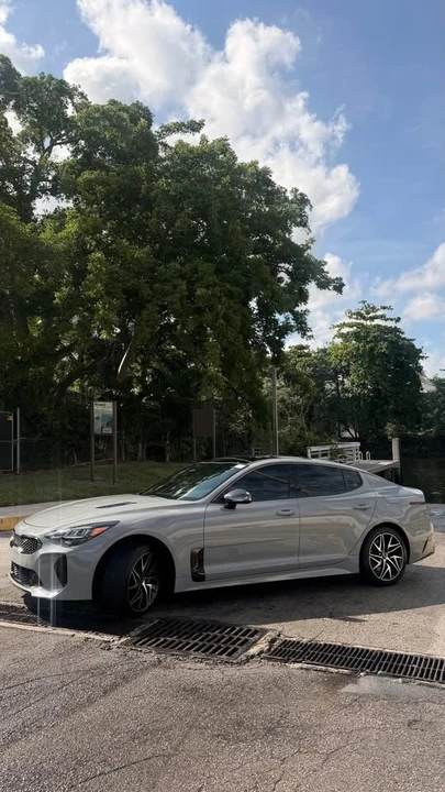 2023 Kia Stinger GT - Image 4 of 10