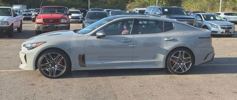 2023 Kia Stinger GT - Image 3 of 8