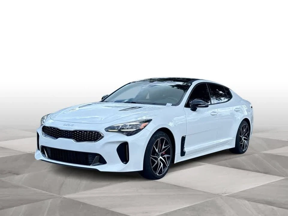 2023 Kia Stinger - Image 4 of 17