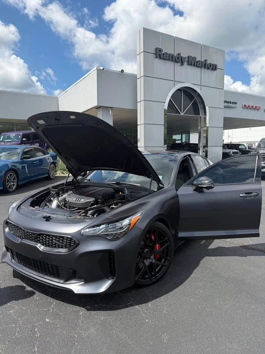 2023 Kia Stinger - Image 6 of 7