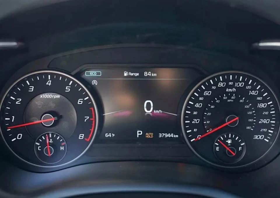 2023 Kia Stinger - Image 11 of 11