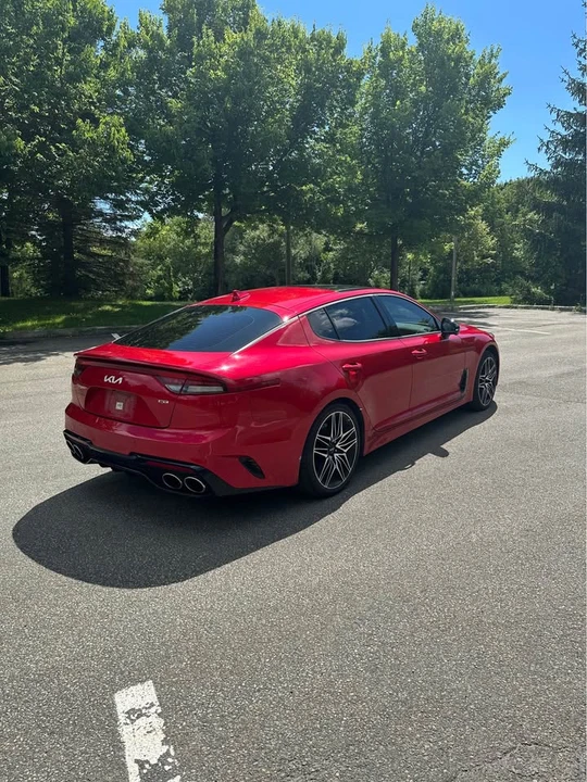 2023 Kia Stinger - Image 6 of 10