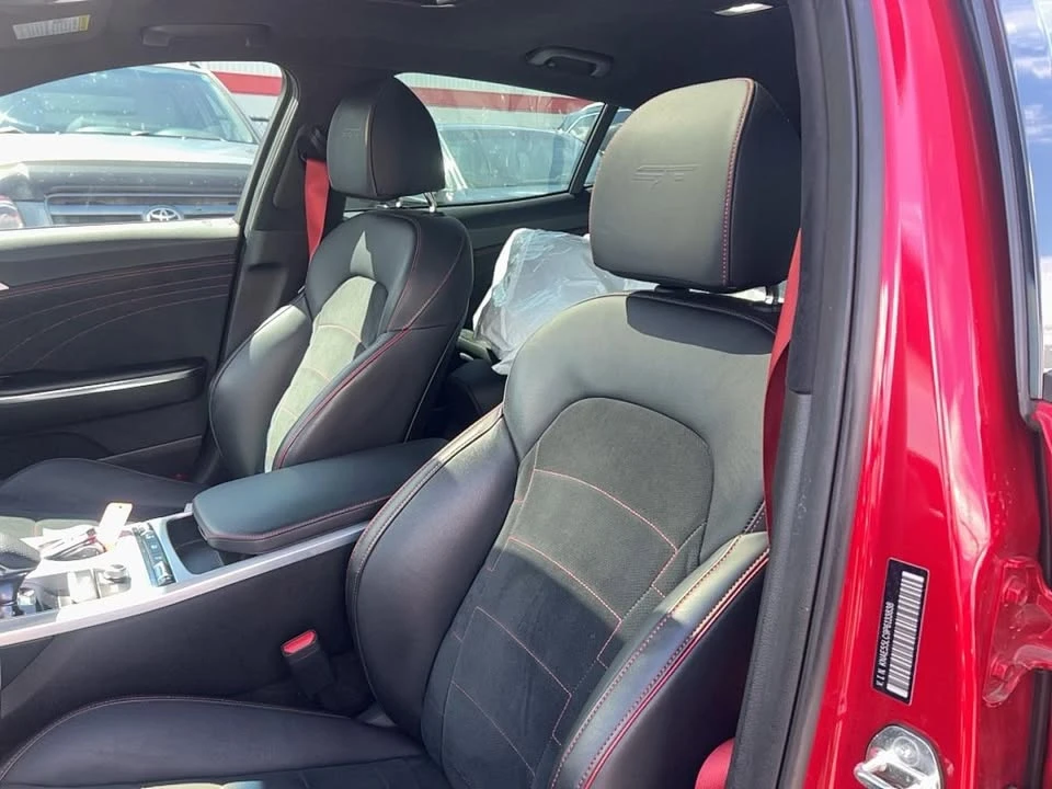 2023 Kia Stinger - Image 11 of 20