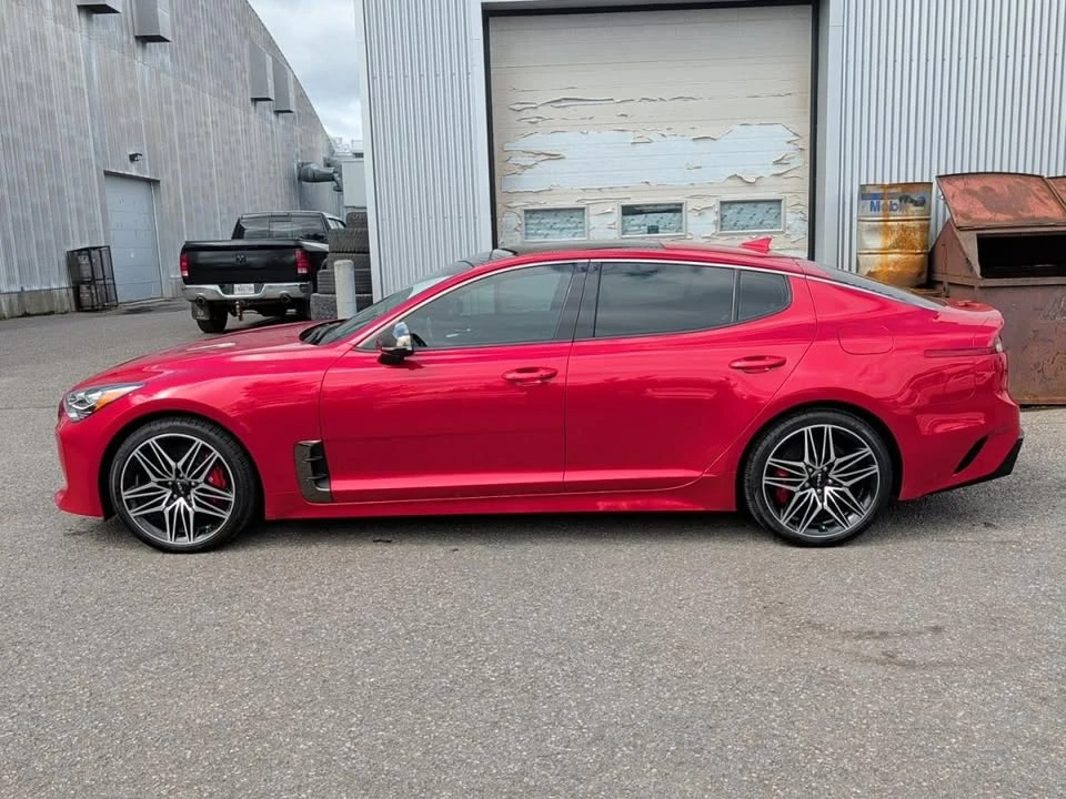 2023 Kia Stinger - Image 5 of 20
