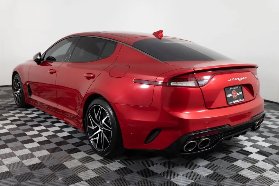 2023 Kia Stinger - Image 5 of 20