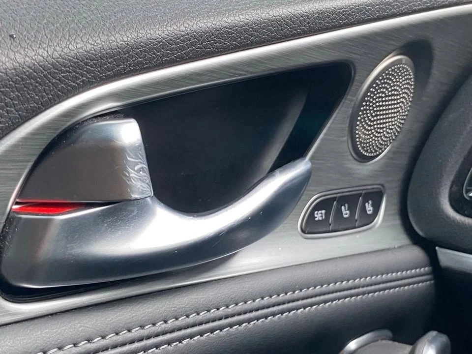 2023 Kia Stinger - Image 19 of 19