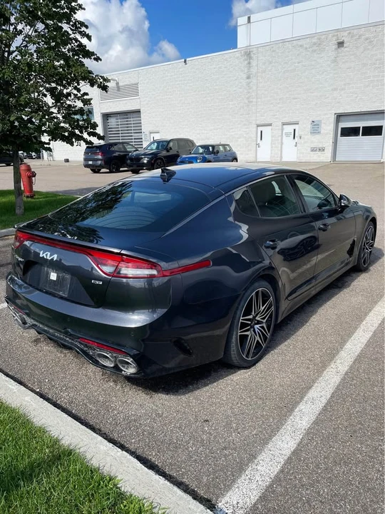 2023 Kia Stinger - Image 3 of 5