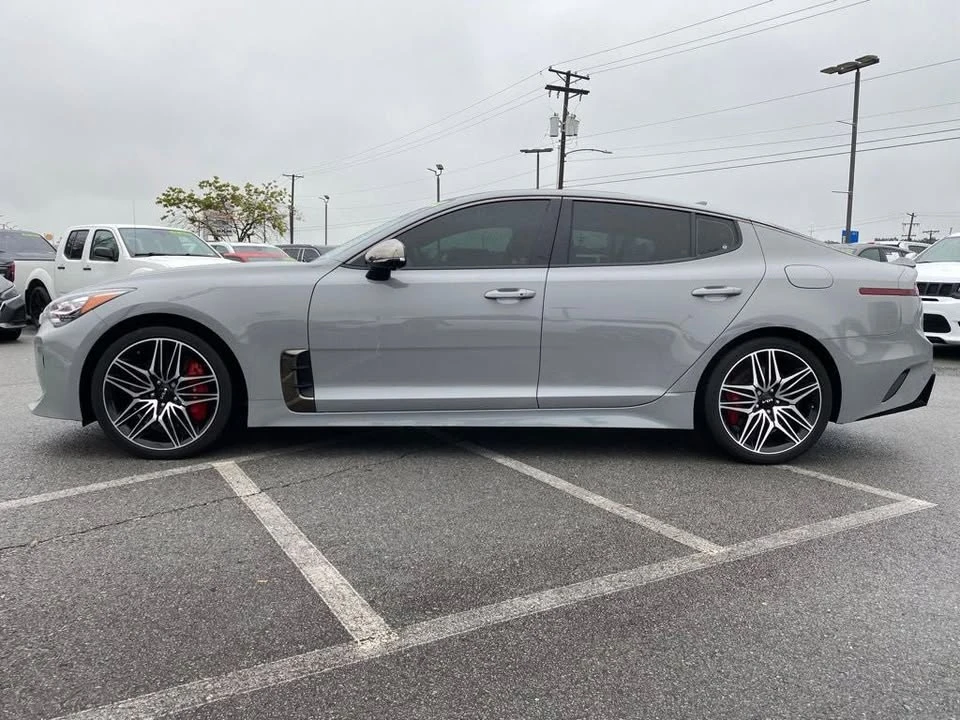 2023 Kia Stinger - Image 3 of 19