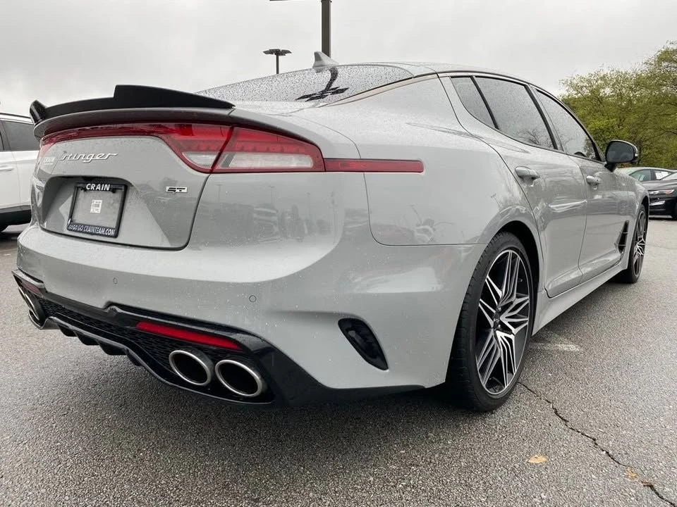 2023 Kia Stinger - Image 7 of 19