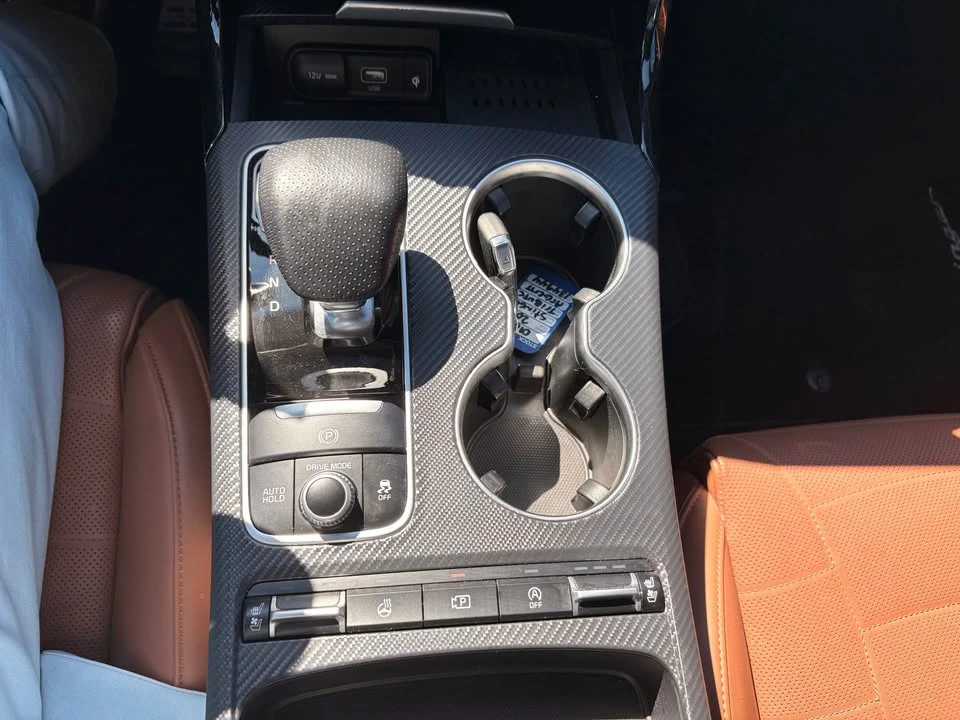 2023 Kia Stinger - Image 14 of 15