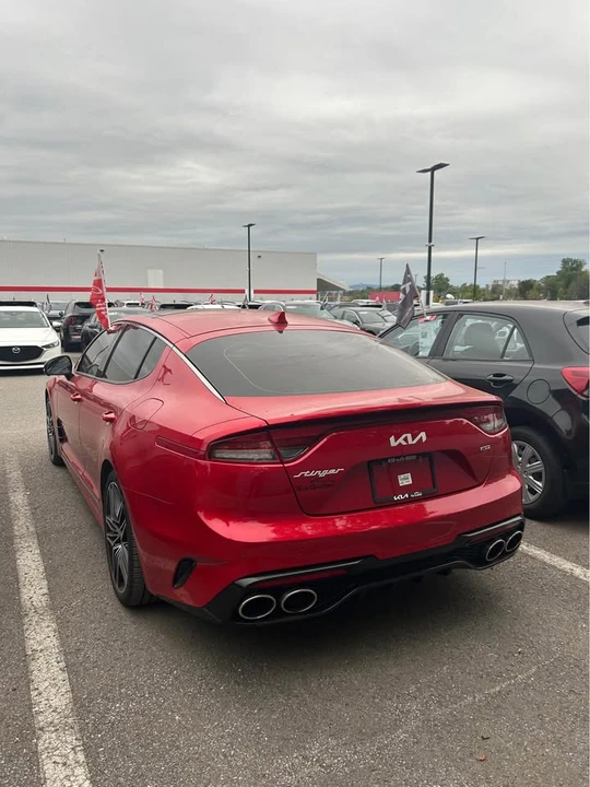 2023 Kia Stinger - Image 4 of 7