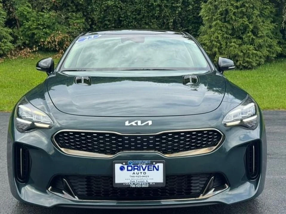 2023 Kia Stinger - Image 13 of 20