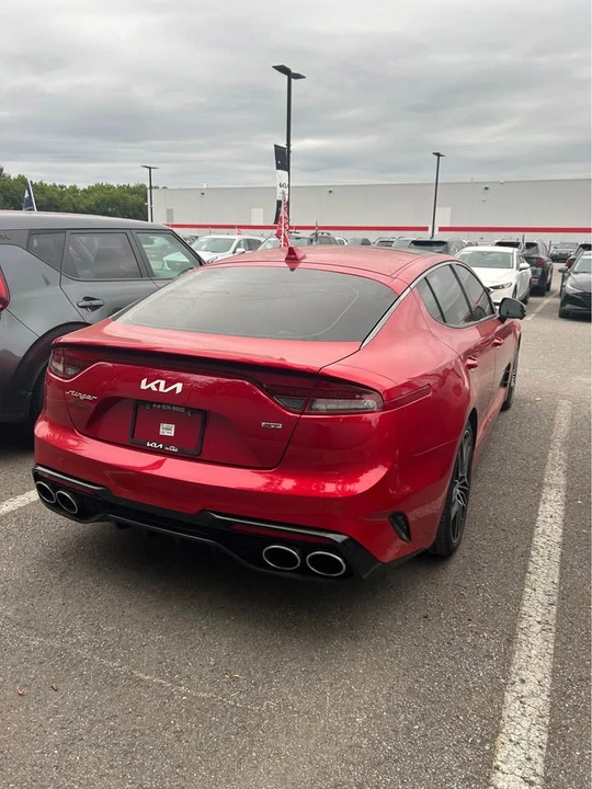 2023 Kia Stinger - Image 6 of 7