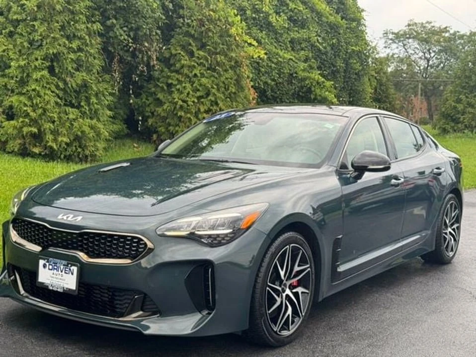 2023 Kia Stinger - Image 3 of 20