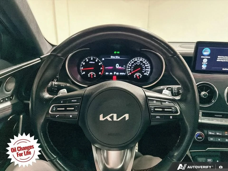 2023 Kia Stinger - Image 12 of 20
