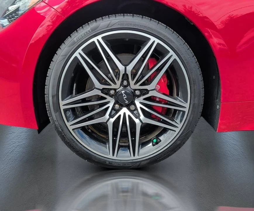 2023 Kia Stinger - Image 6 of 20