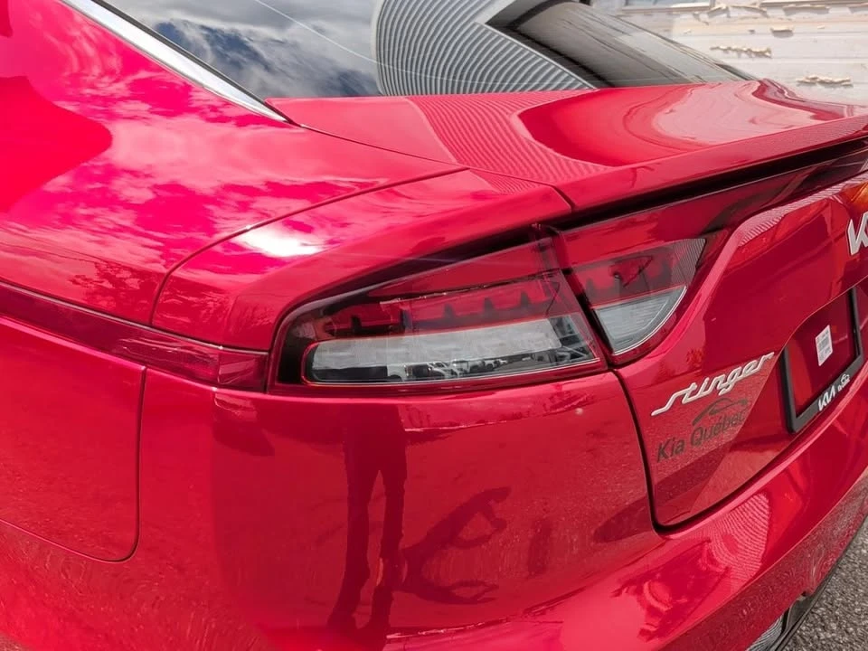 2023 Kia Stinger - Image 11 of 20