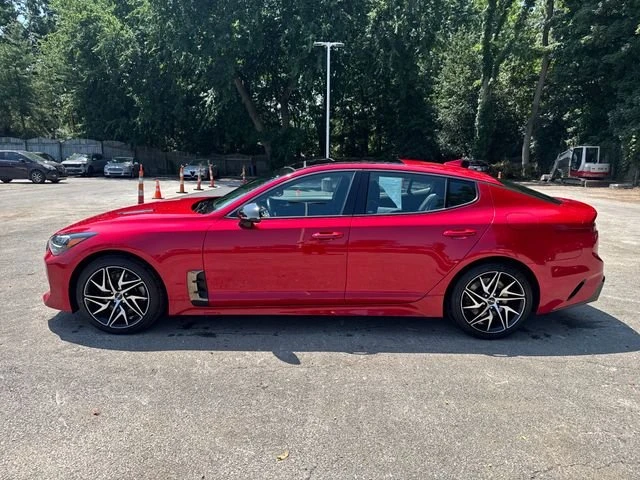 2023 Kia Stinger - Image 2 of 16