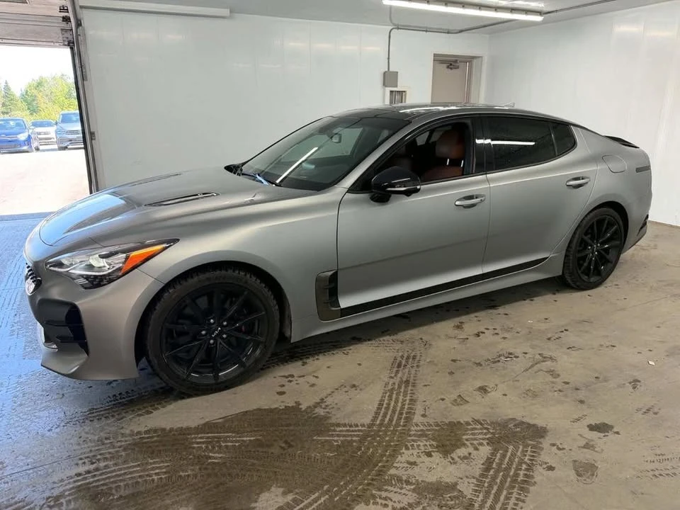 2023 Kia Stinger - Image 3 of 10
