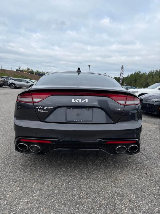 2023 Kia Stinger - Image 5 of 10