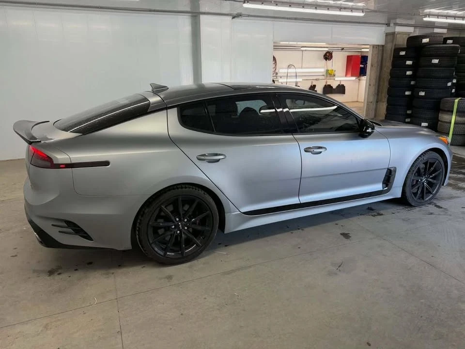 2023 Kia Stinger - Image 5 of 10
