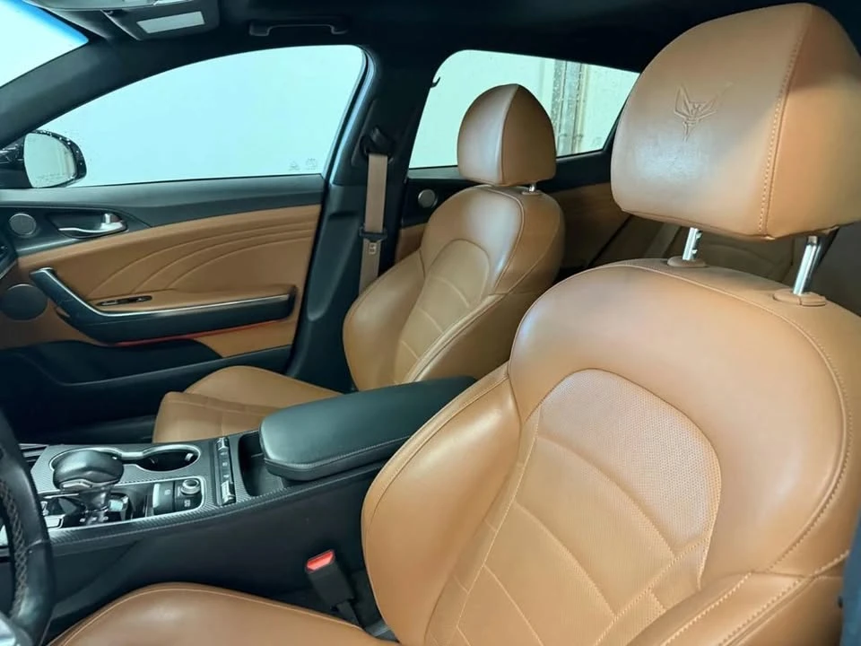 2023 Kia Stinger - Image 10 of 10