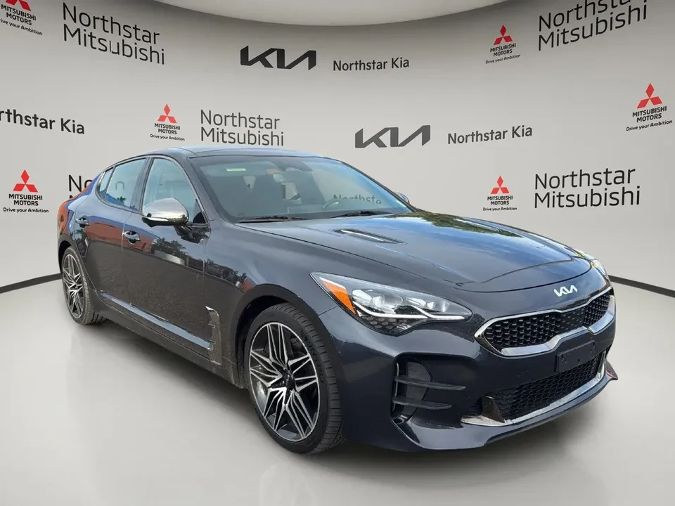 2023 Kia Stinger - Image 11 of 20