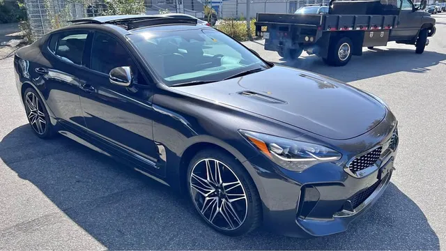 2023 Kia Stinger GT Elite