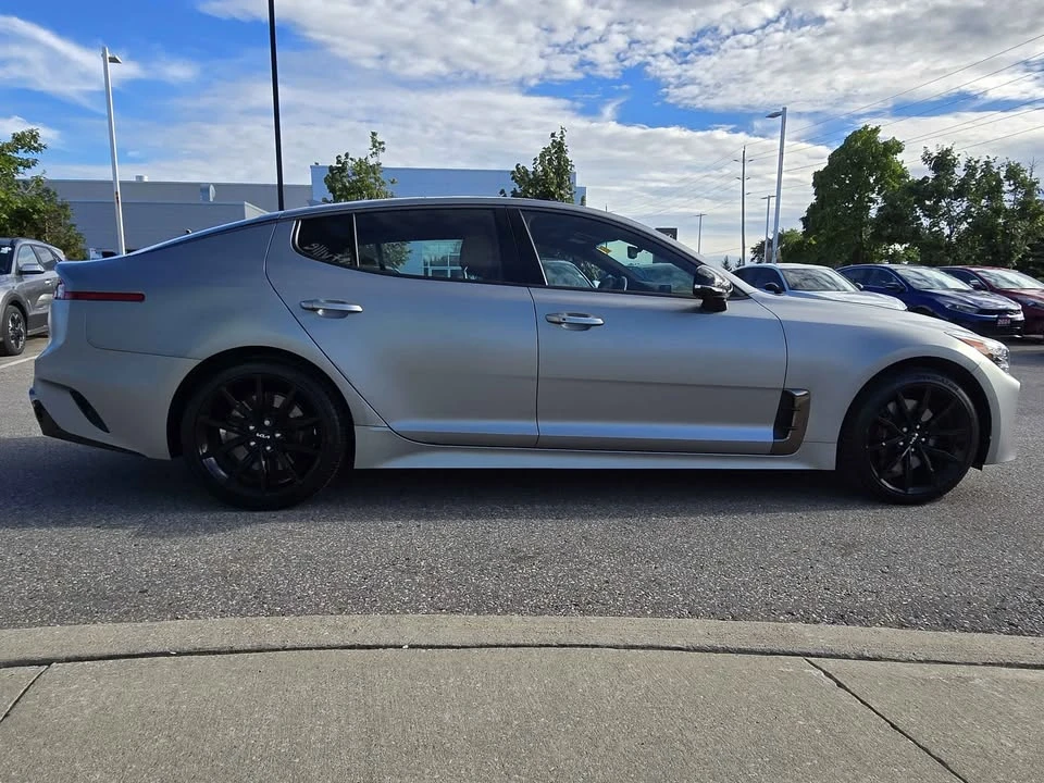 2023 Kia Stinger - Image 5 of 11