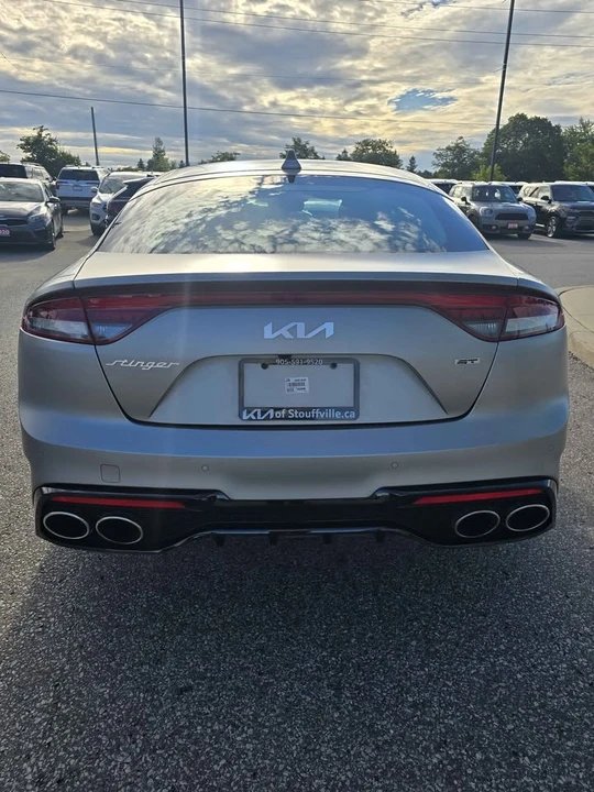 2023 Kia Stinger - Image 6 of 11
