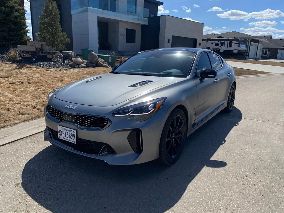 2023 Kia Stinger GT - Image 7 of 31