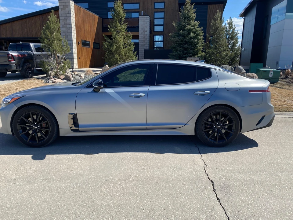 2023 Kia Stinger GT - Image 8 of 31