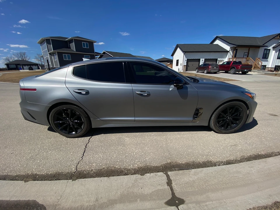 2023 Kia Stinger GT - Image 14 of 31