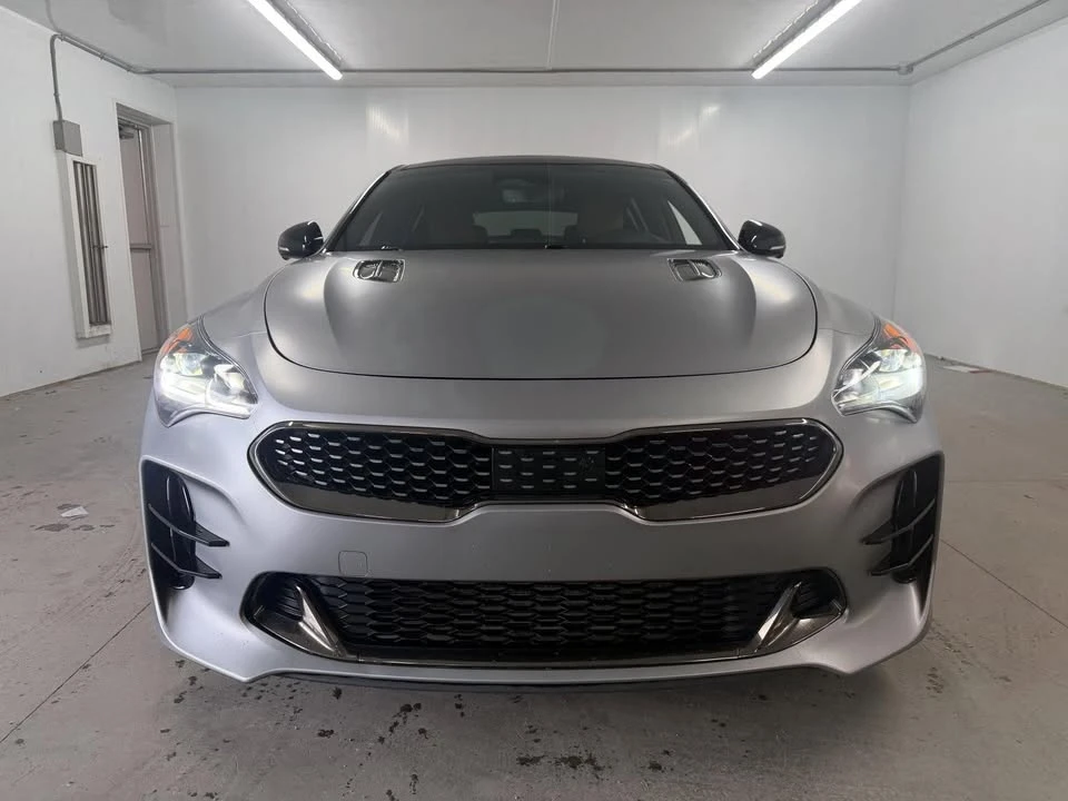 2023 Kia Stinger - Image 2 of 19