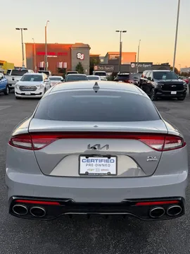2023 Kia Stinger GT2