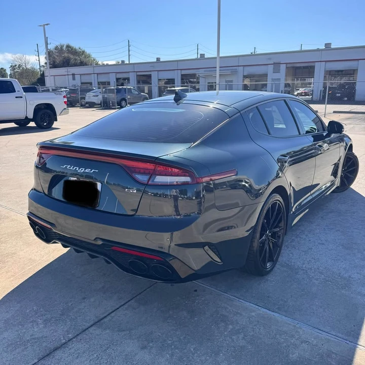 2023 Kia Stinger GT - Image 8 of 9