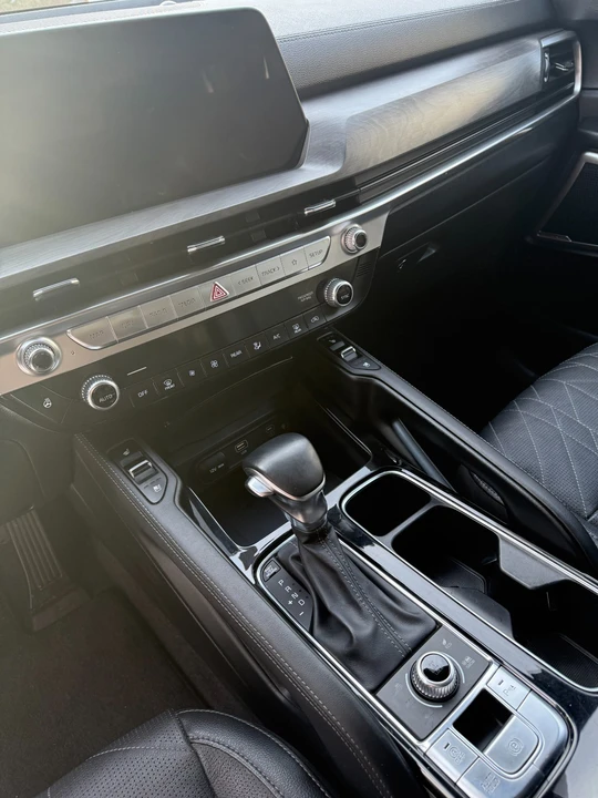 2023 Kia Telluride - Image 12 of 20