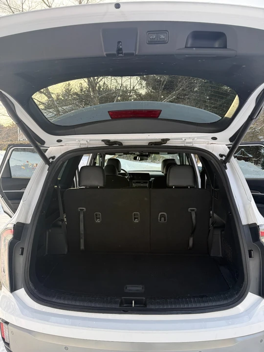 2023 Kia Telluride - Image 9 of 20
