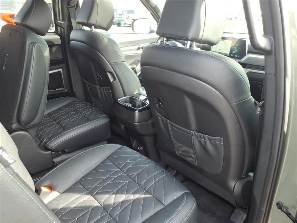2023 Kia Telluride - Image 15 of 20