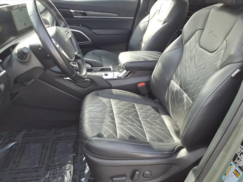 2023 Kia Telluride - Image 9 of 12