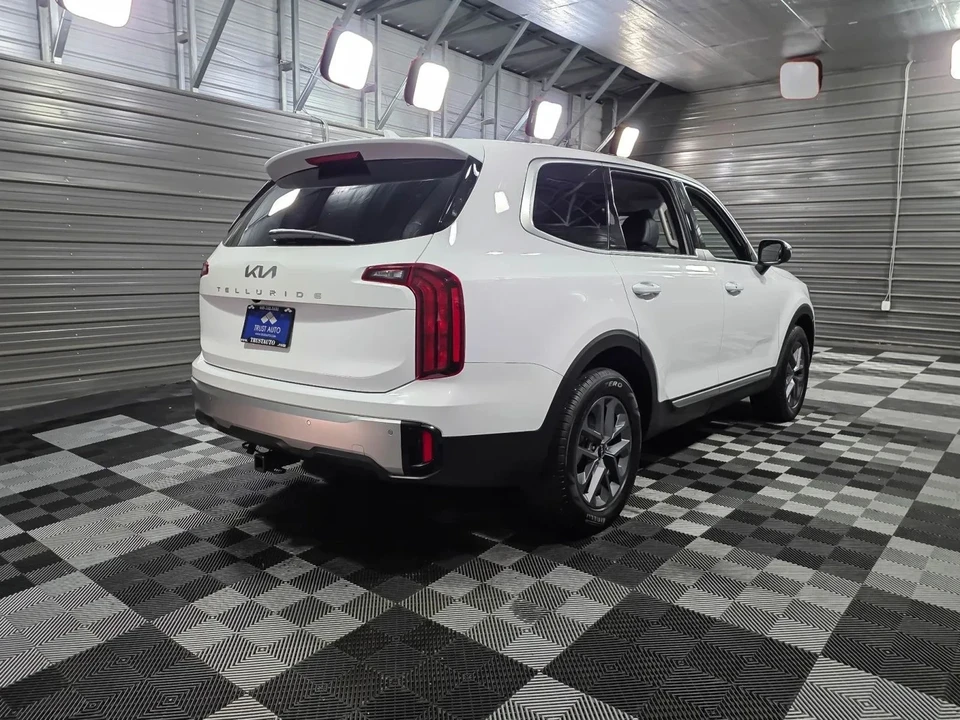2023 Kia Telluride - Image 5 of 21