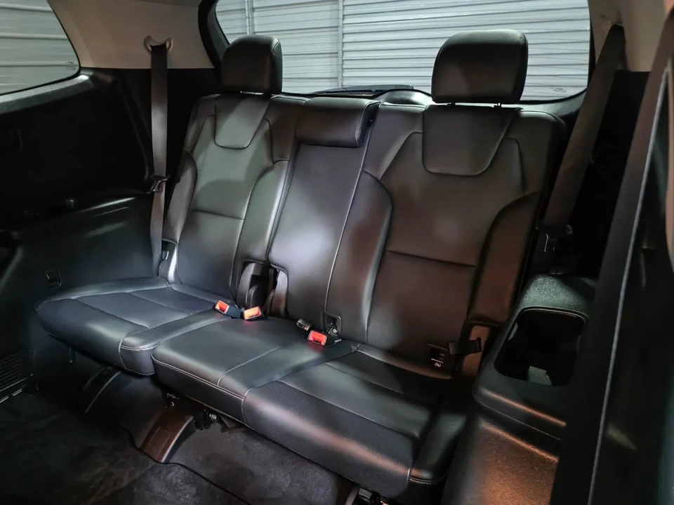 2023 Kia Telluride - Image 18 of 21