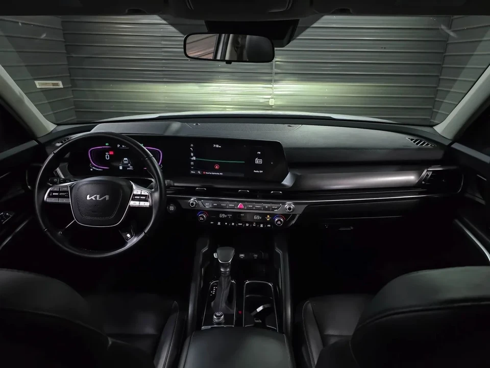 2023 Kia Telluride - Image 11 of 21