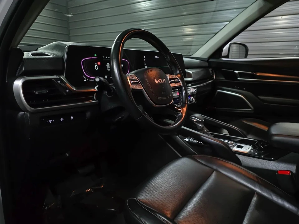 2023 Kia Telluride - Image 10 of 12