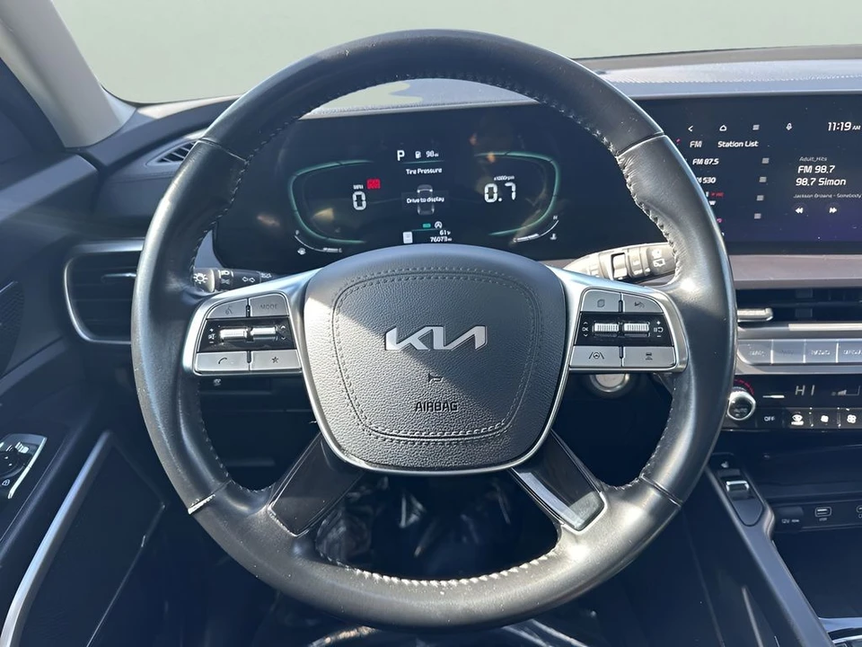 2023 Kia Telluride - Image 13 of 21