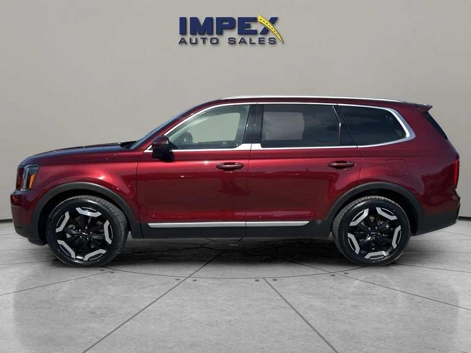 2023 Kia Telluride - Image 2 of 12