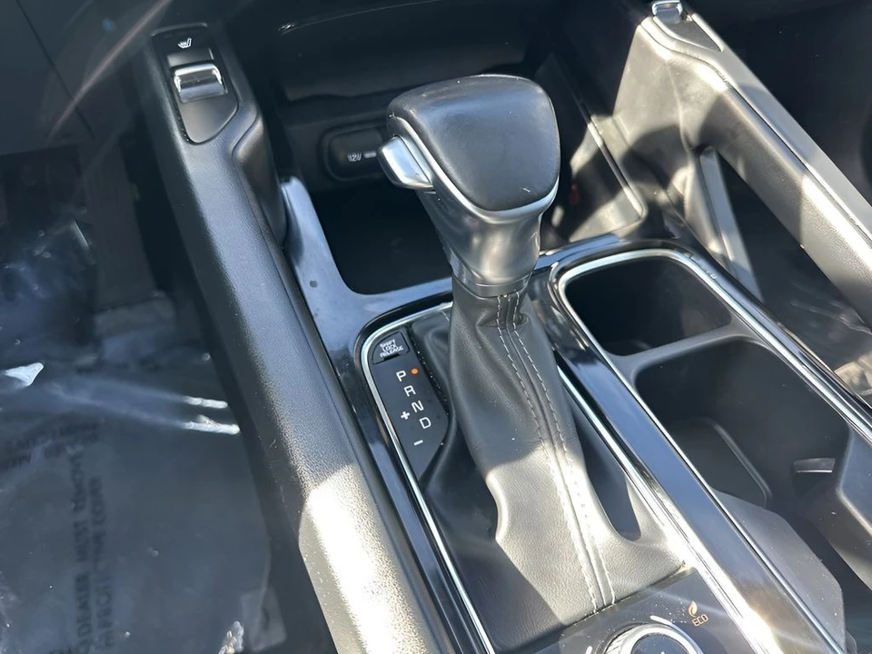 2023 Kia Telluride - Image 16 of 21
