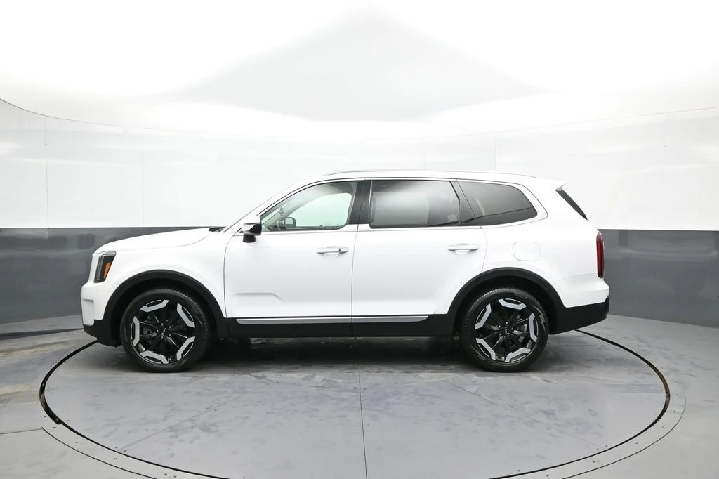 2023 Kia Telluride - Image 9 of 12