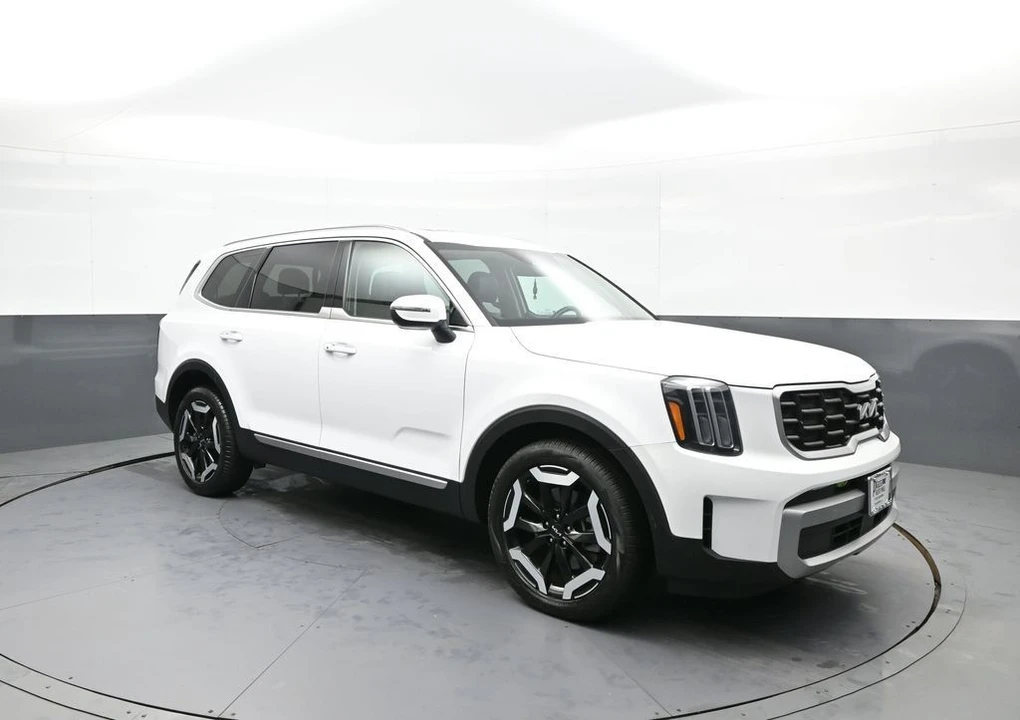 2023 Kia Telluride - Image 4 of 21