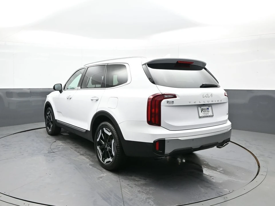 2023 Kia Telluride - Image 8 of 21